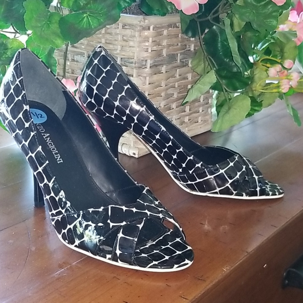 Open toe heels